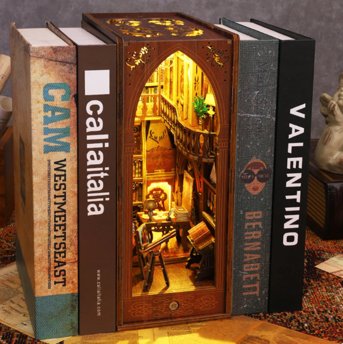 MAGIC LIGHT UP 3D BOOKSHELF KIT/ FAMILY DIY PROJECT